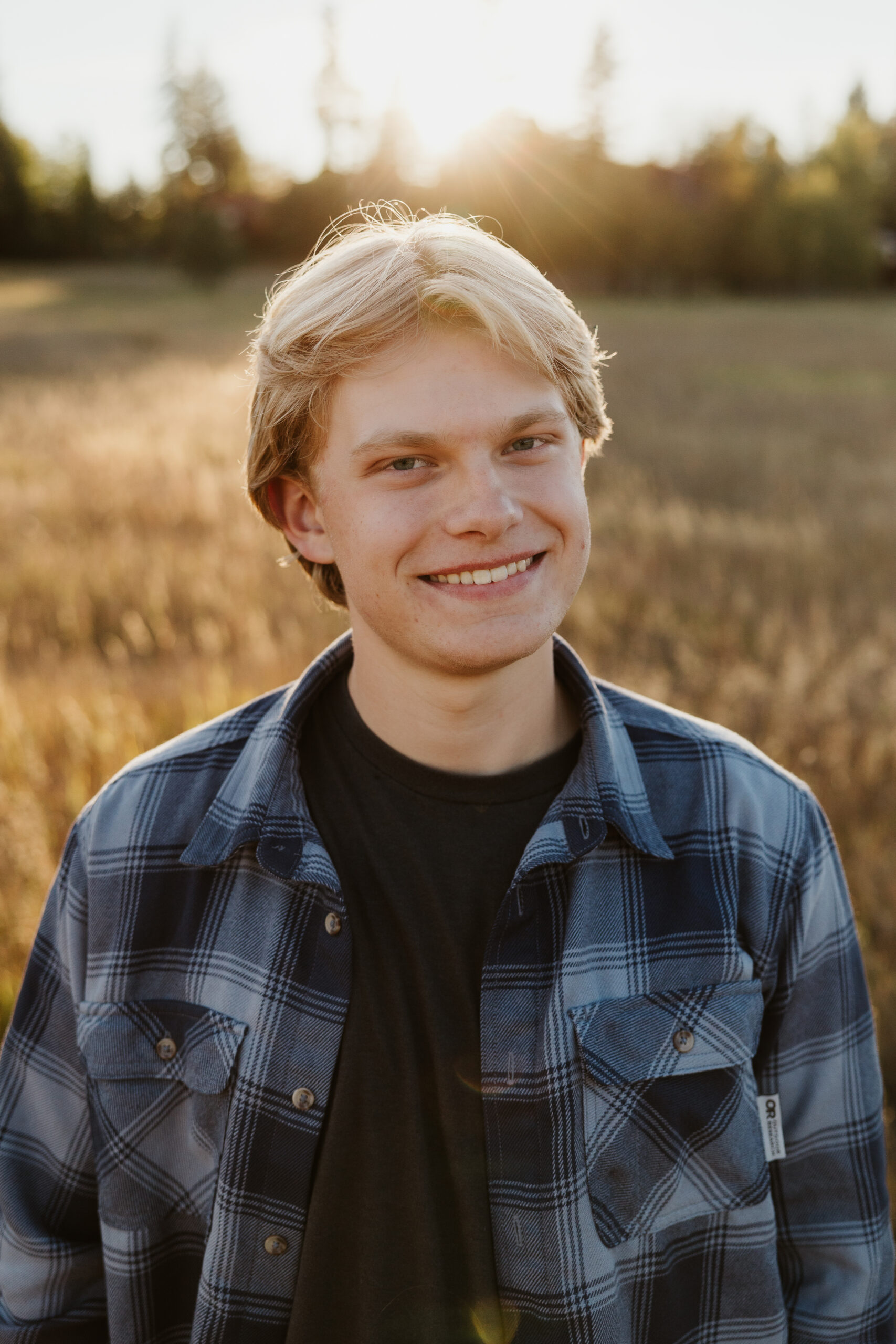 isaac_whitefish_senior_portraits-8